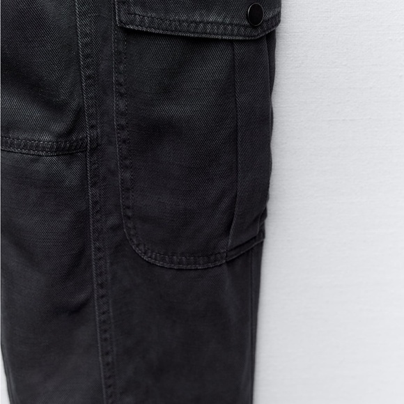 Zara cropped cargos. Size small - Picture 3 of 7